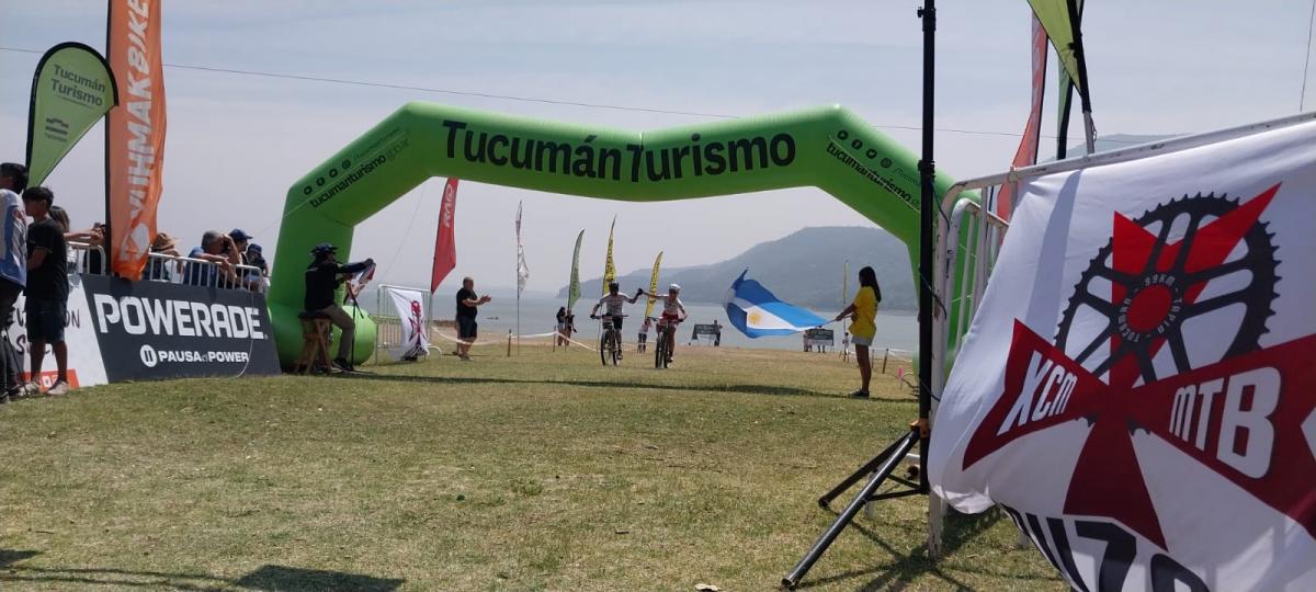 Con la pierna izquierda amputada completó los 45 kilómetros en la carrera de mountain bike “La Batalla de Tucumán”