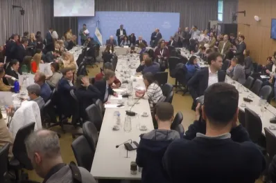 Debate en Diputados: el oficialismo y el PRO buscan la privatización de Aerolíneas Argentinas