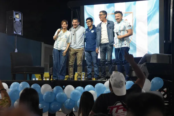 Mario Leito, Goyo García, Diego Erroz y La Pichoneta, dieron el puntapié inicial por los festejos de los 122 años de Atlético Tucumán