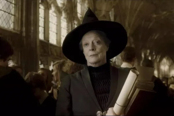 Falleció Maggie Smith, la actriz que interpretó a la profesora McGonagall en Harry Potter