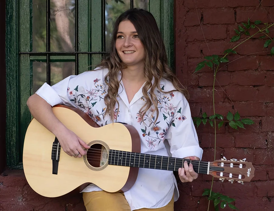 Sopla un viento de canciones que renueva el folclore