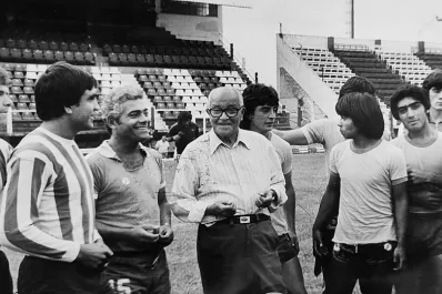 ¿Una leyenda de Atlético Tucumán y de San Martín? Roberto Santillán, el DT que ganó los títulos más importantes del fútbol provincial