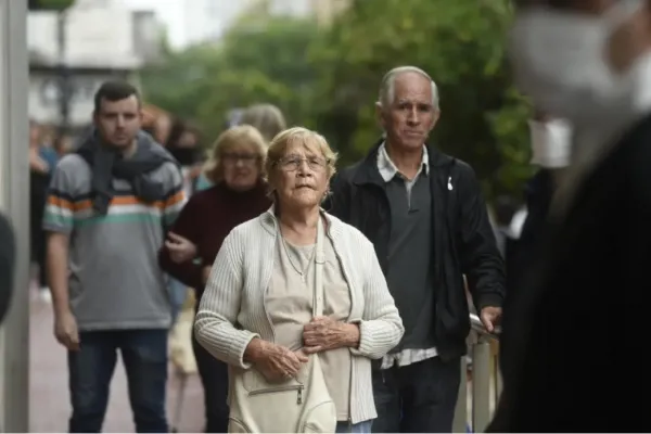 El gobierno de Milei afirmó que las jubilaciones y pensiones aumentan un 4,17% en octubre