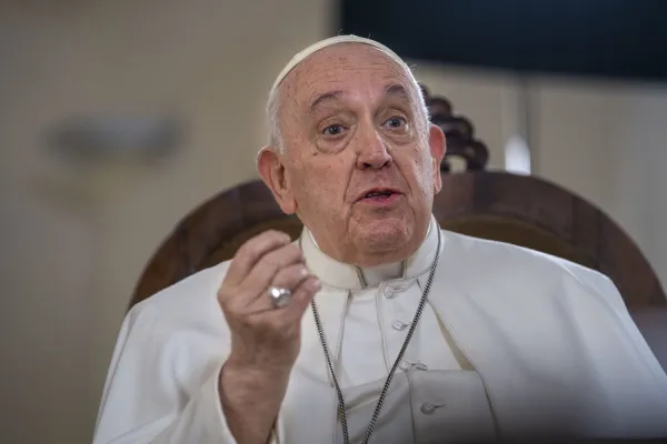 En Bélgica, el Papa Francisco pidió a los obispos que no encubran abusos