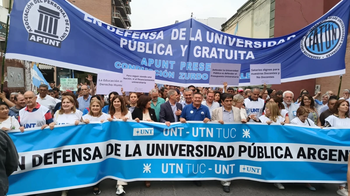 EN VIVO: seguí el minuto a minuto de la marcha universitaria en Tucumán y en el país