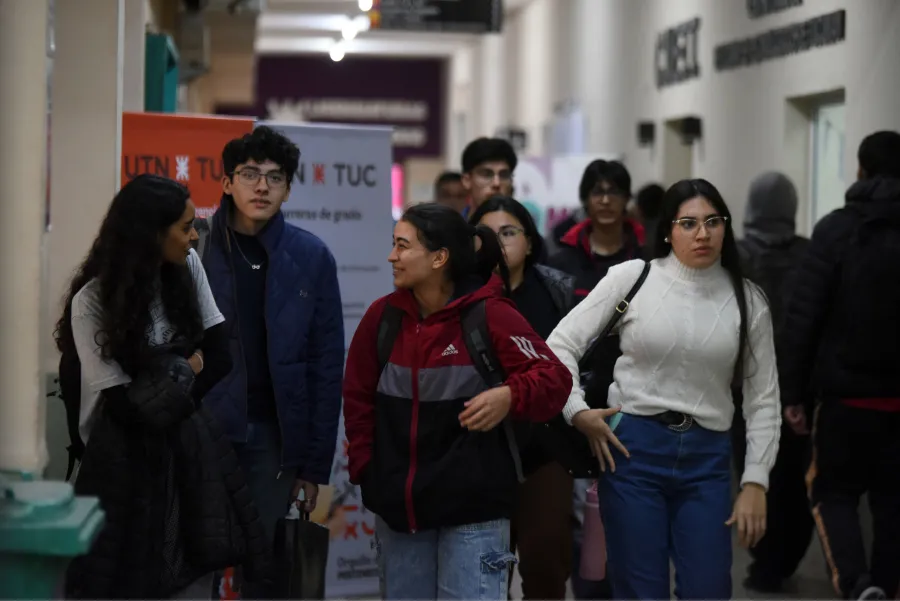 UNIVERSIDAD PUBLICA. El costo de los estudiantes de grado de las instituciones educativas estatales está en la mira. / ARCHIVO LA GACETA.