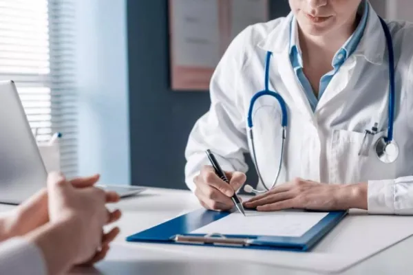 Las empresas de medicina prepaga deberán dejar de triangular fondos con obras sociales