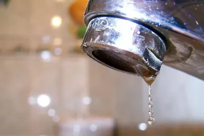 Por cortes de luz, se ve afectado el sistema de distribución de agua potable en algunas zonas de Tucumán