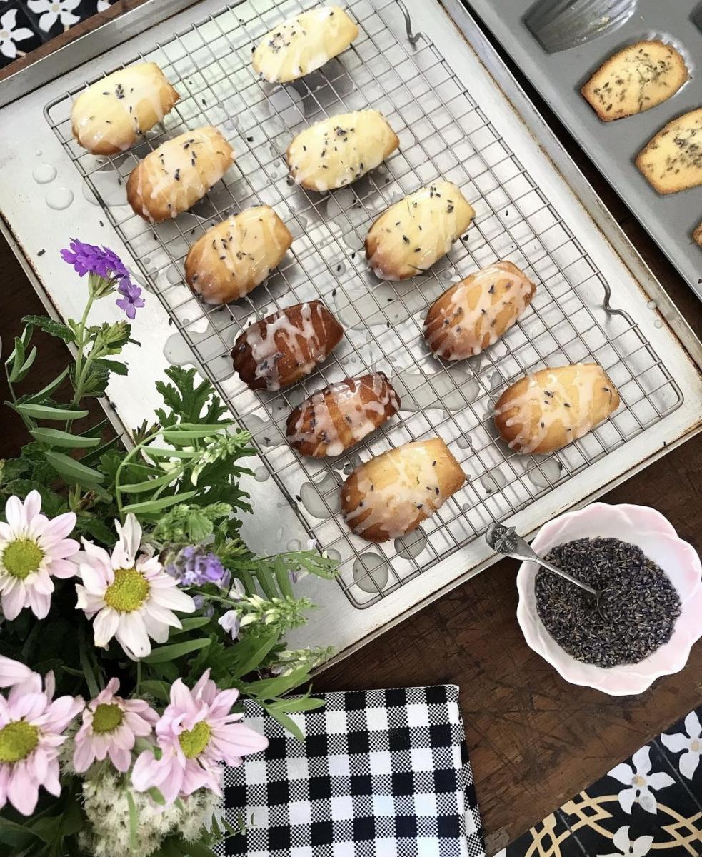 Cómo hacer madeleines de lavanda y naranja