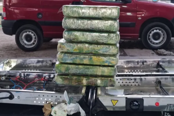 Secuestraron más de siete kilos de cocaína en la Capital