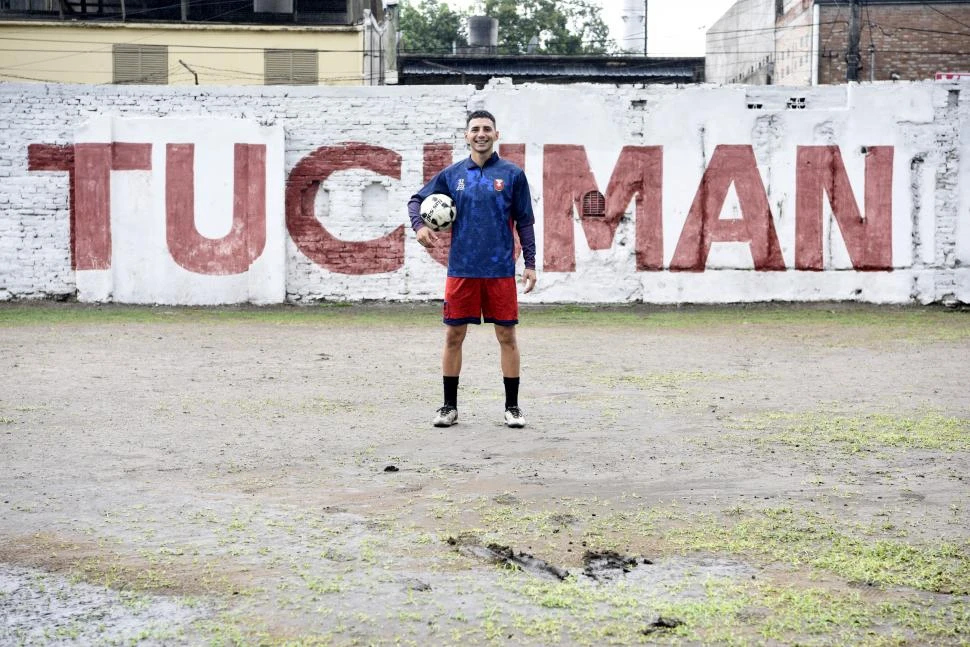 GRANDES RENDIMIENTOS. El delantero llegó a Tucumán Central a principios de este año y se convirtió en uno de los referentes del “Rojo”, aunque siente que el equipo puede aspirar a mucho más.