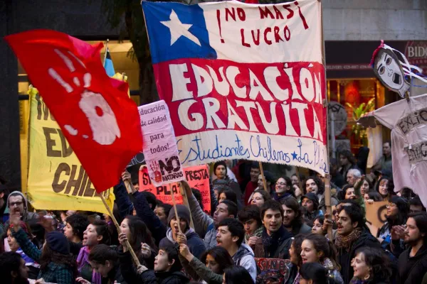 Por qué el conflicto universitario argentino remite al caso de Chile en tiempos de Piñera