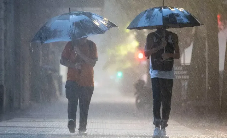 Alerta amarilla y naranja por fuertes tormentas en 12 provincias: hasta cuándo rige la advertencia