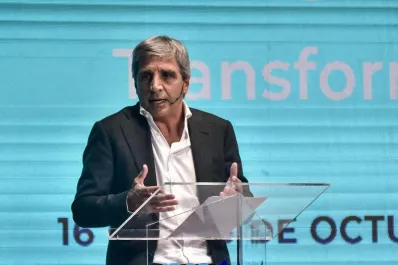 Ante empresarios, Caputo reiteró que no hay fecha para salir del cepo y apuntó contra el kirchnerismo