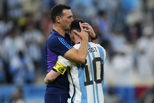 Que juegue hasta que pueda; es un placer verlo, las emotivas palabras de Scaloni para Messi