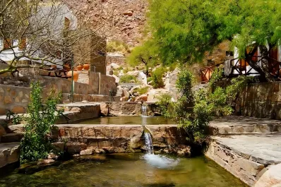 Descubrí las Termas de Fiambalá, una joya escondida entre los cerros de Catamarca