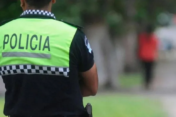 Amenazó con un machete a su madre y terminó detenido