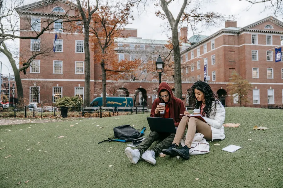 BECA UNIVERSITARIA. El Grupo ISMC se encarga de mediar entre los estudiantes argentinos y las universidades de los Estados Unidos. / PEXELS.