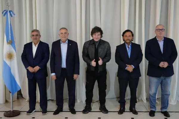 Jaldo cenó con Milei: hablaron del Presupuesto y de una serie de obras para Tucumán