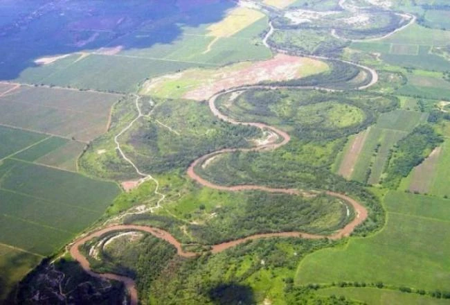 Reunión por la presunta contaminación en El Palomar