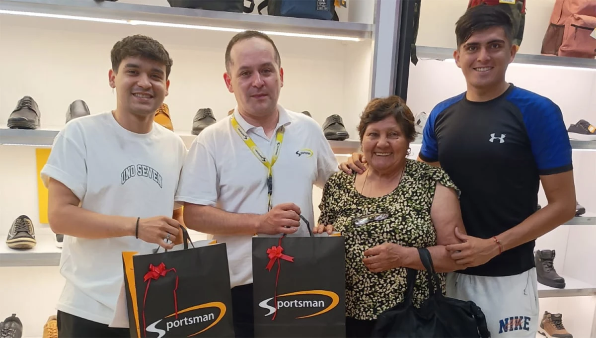 Hilda Jiménez se hizo acreedora de la orden de compra de Sportman.