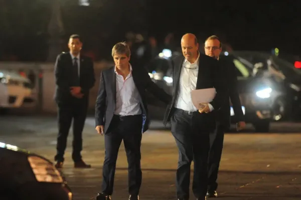 Toto y Sturze, los dos colosos de Milei y un llamado a volver a la normalidad