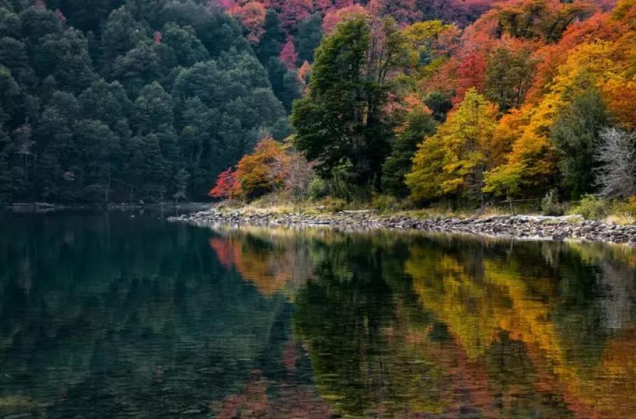 Los colores de la Patagonia dejan embelesados a todos los turistas.