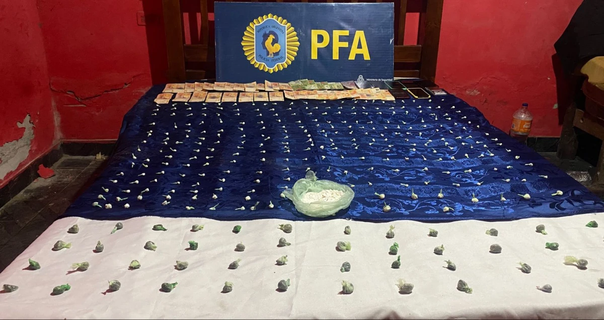 Secuestro de droga. PFA