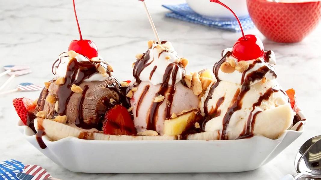 Cómo hacer helado de banana split fácil, en casa y sin máquina