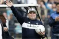 Deterioro, malhumor y un homenaje forzado: ¿cómo fue el último cumpleaños de Diego Maradona?