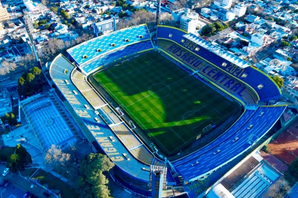 Los hinchas de San Martín de Tucumán que no tengan entradas no podrán ingresar a Santa Fe