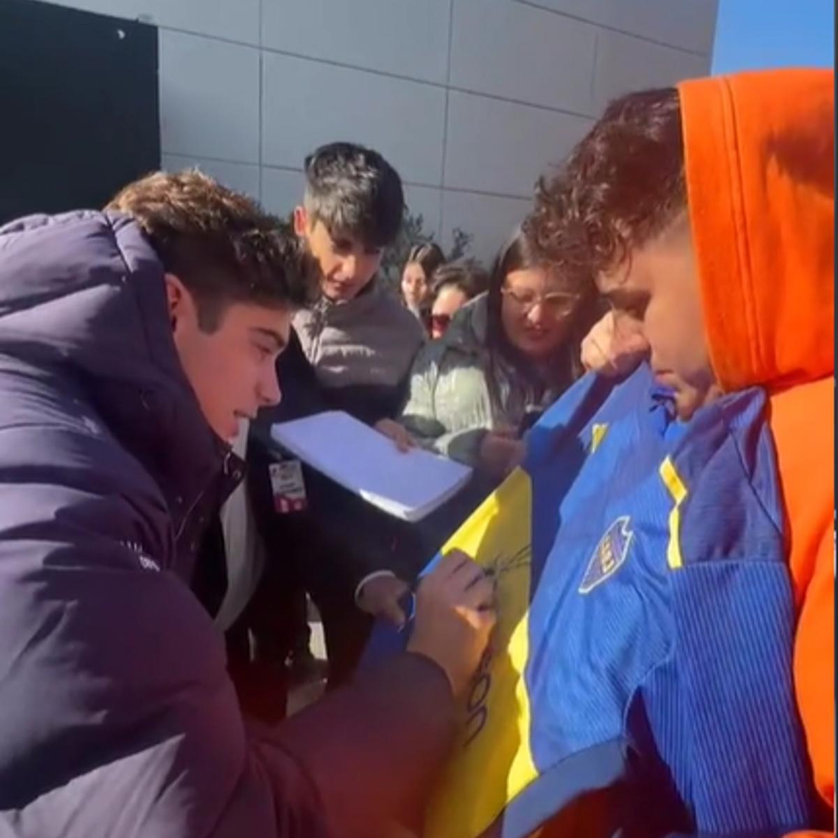 Franco Colapinto y el lindo gesto que tuvo con los hinchas de Boca