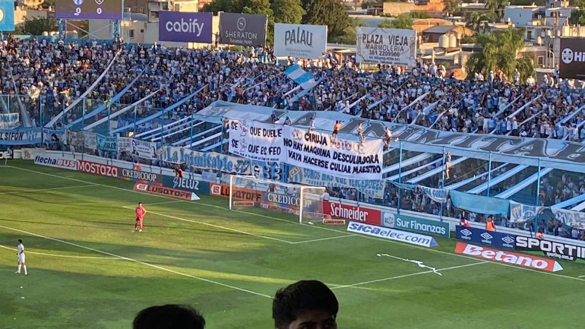 La cargada de los hinchas de Atlético Tucumán a San Martín por la final perdida: “Se B que duele, se B que es feo”