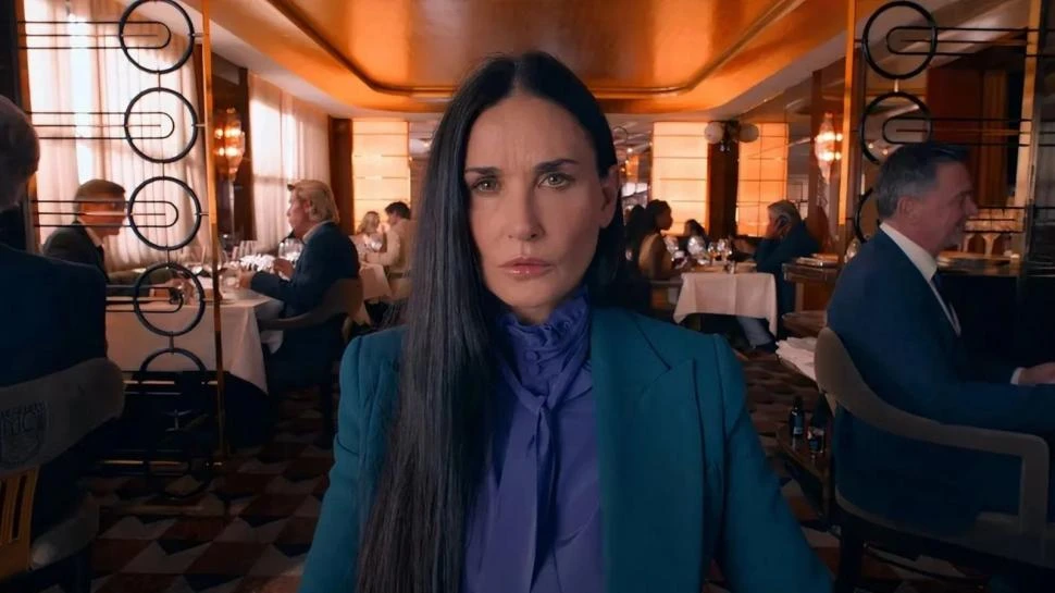 INTENSA. La actuación de Demi Moore en “La sustancia” es elogiada.