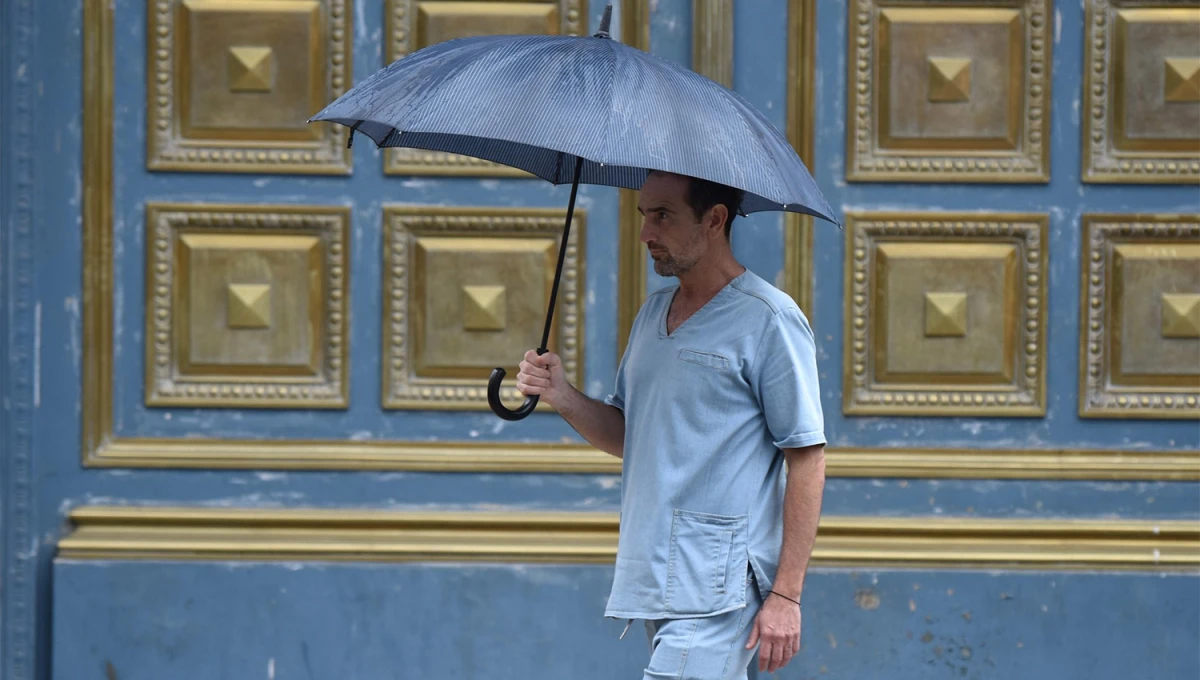 PREPARADOS. El pronóstico anticipa precipitaciones aisladas a lo largo del día en toda la provincia.