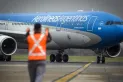 El Gobierno lanzó un fuerte mensaje a Aerolíneas Argentinas: Se privatiza o se cierra