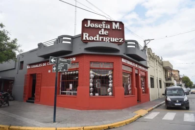 Homenaje a una centenaria empresa en Concepción