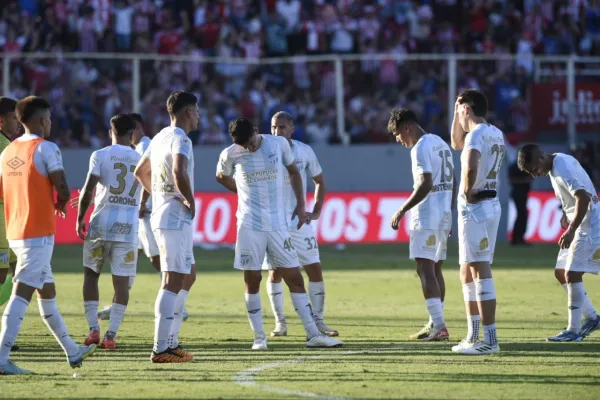 Los factores que dejaron a Atlético Tucumán casi afuera de la pelea por llegar a las copas internacionales