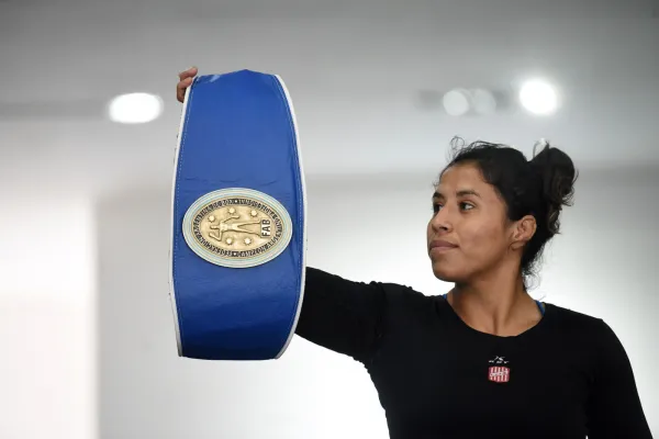 “La Turquita” Manzur está lista para desafiar a la “Tigresa” Acuña y quedarse con la triple corona