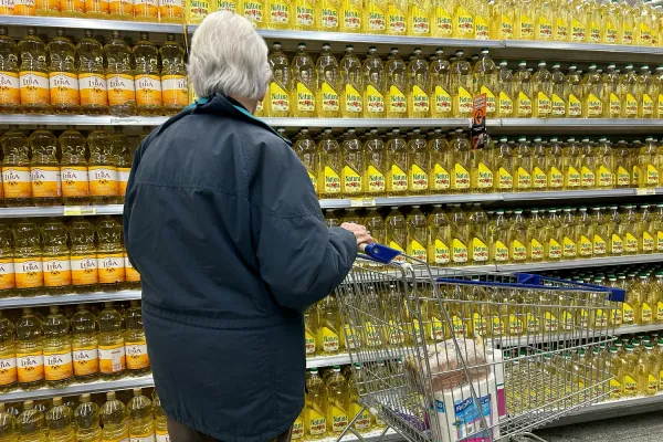 La inflación volvió a bajar en octubre y perforó el piso del 3% después de más de 40 meses