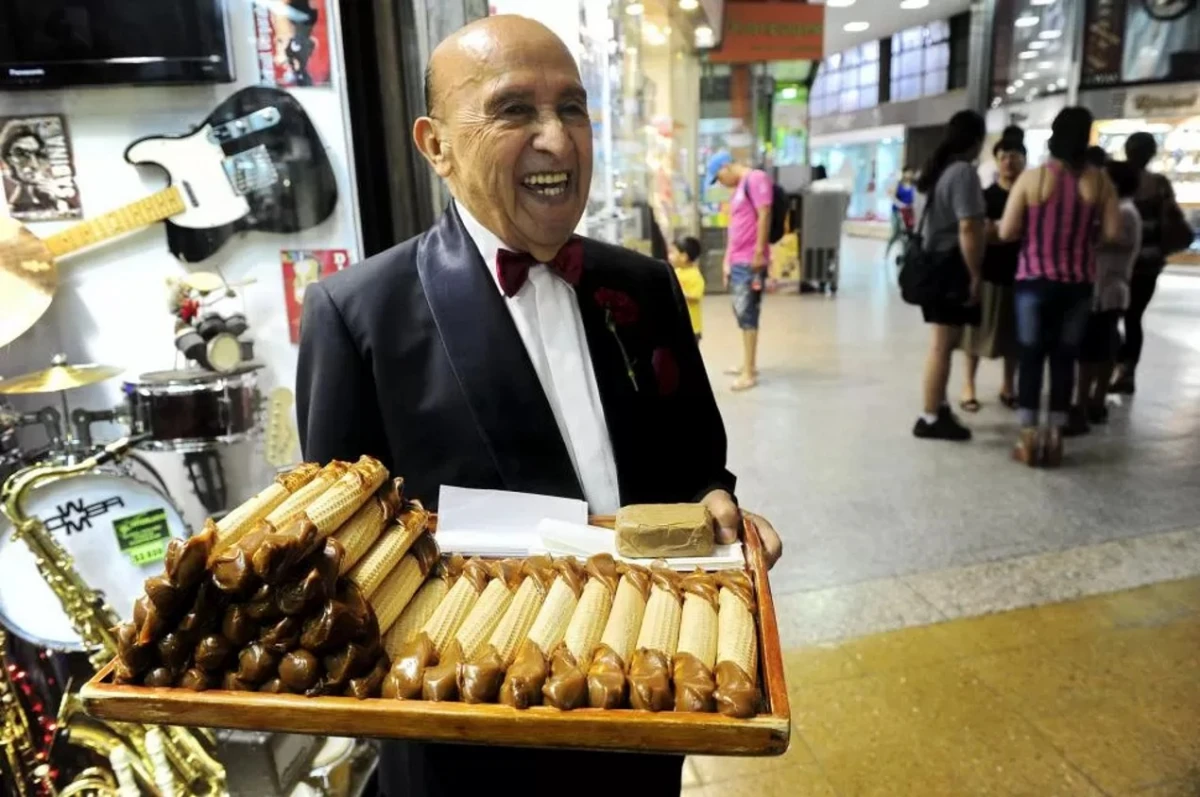 Murió Carlos Rojas, el elegante y glamoroso cubanitero más famoso de Tucumán