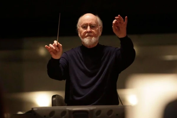 John Williams y The Beatles llevan música a Disney+