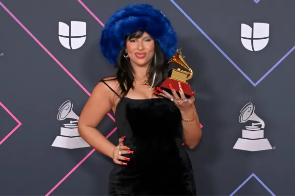 Cómo ver en directo los Latin Grammy 2024 y quiénes son los artistas con chances este año