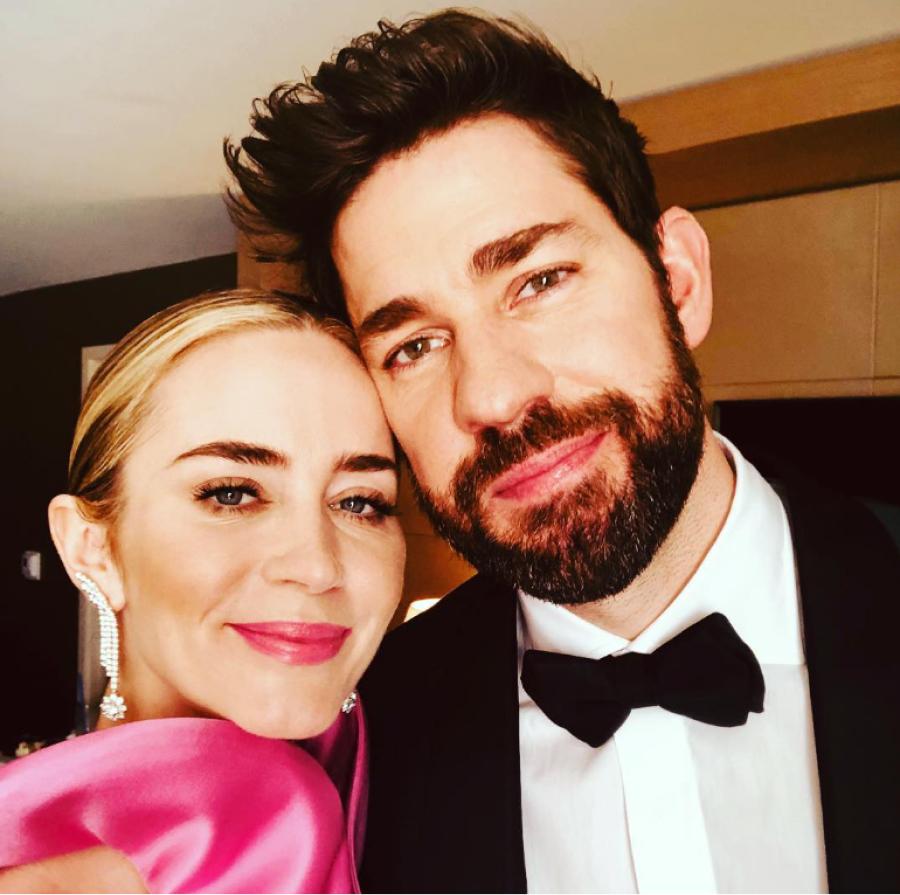 John Krasinski está casado con la actriz Emily Blunt.