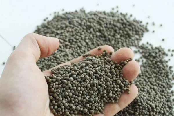 Fertilizantes nitrogenados y biofertilizantes para maximizar los rendimientos culturales