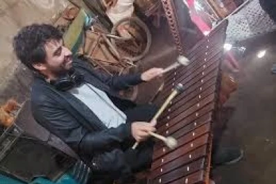 La marimba se apodera del Centro Virla