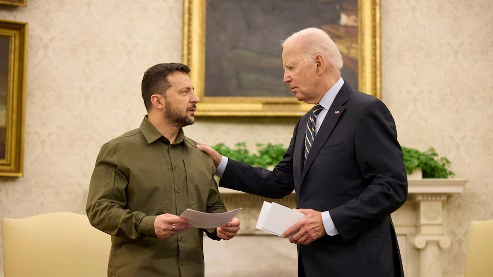 Volodimir Zelenski y Joe Biden.