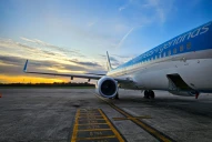 Pilotos de Aerolíneas Argentinas anunciaron un paro parcial para este martes