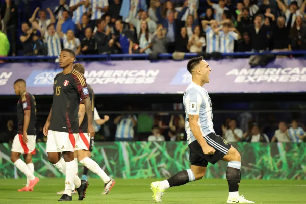 La Selección argentina venció a Perú 1 a 0 en La Bombonera