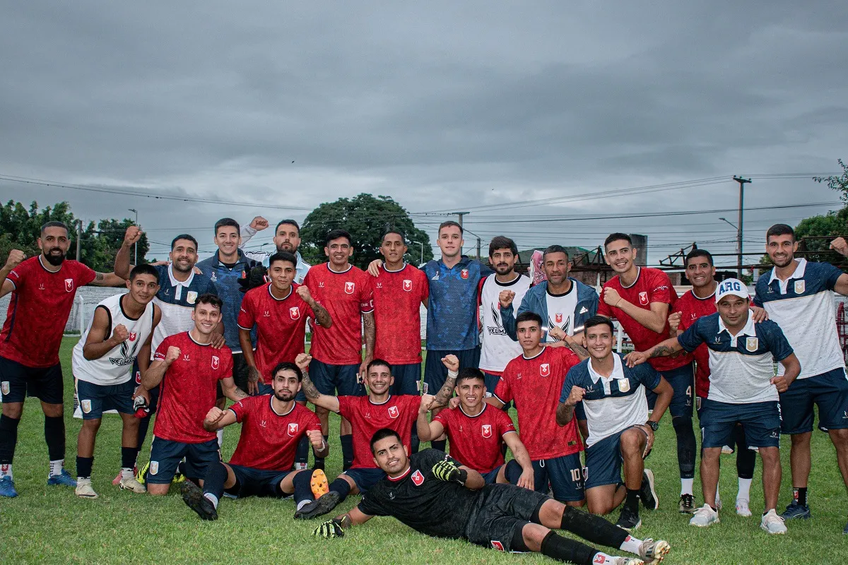 FESTEJOS. Tucumán Central logró un importante triunfo contra San Fernando.